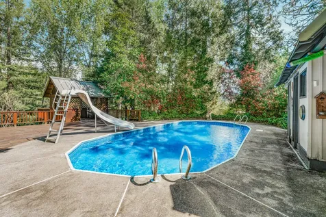 1381 Oak Hill Road Roseburg OR 97471