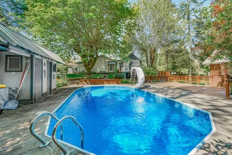 1381 Oak Hill Road Roseburg OR 97471