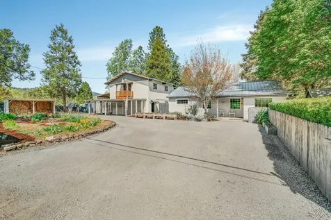 1381 Oak Hill Road Roseburg OR 97471