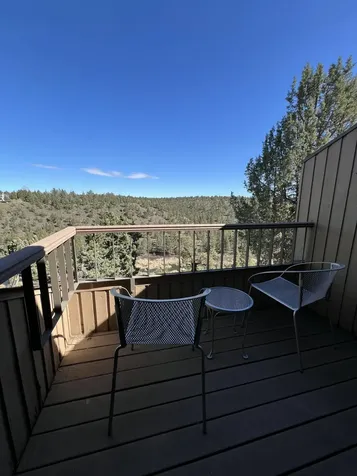 2200 Snowgoose Drive Redmond OR 97756