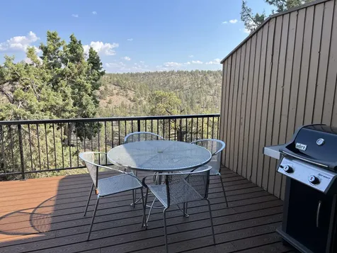 2200 Snowgoose Drive Redmond OR 97756