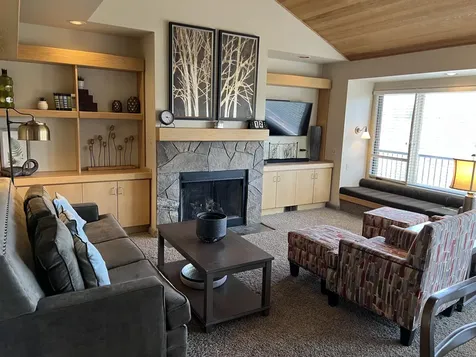 2200 Snowgoose Drive Redmond OR 97756