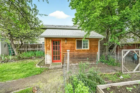 140 Lincoln Street Ashland OR 97520