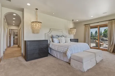 19100 Macalpine Loop Bend OR 97702