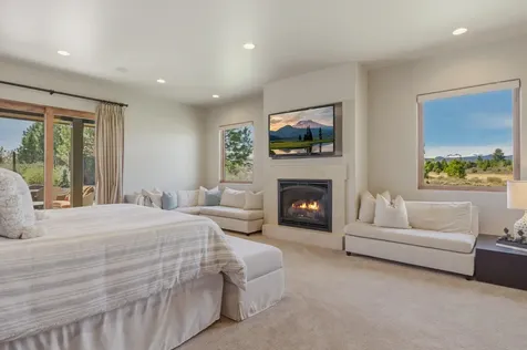 19100 Macalpine Loop Bend OR 97702