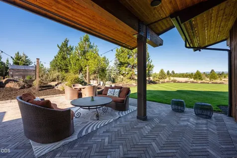 19100 Macalpine Loop Bend OR 97702