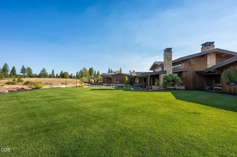 19100 Macalpine Loop Bend OR 97702