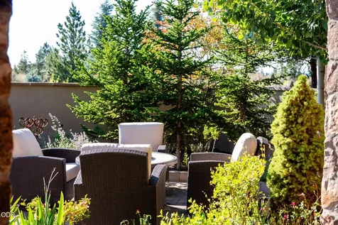 19100 Macalpine Loop Bend OR 97702