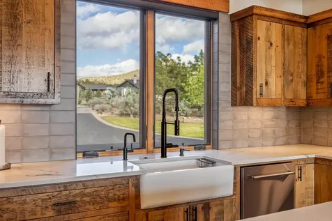 14850 SW Hat Rock Loop SW Powell Butte OR 97753