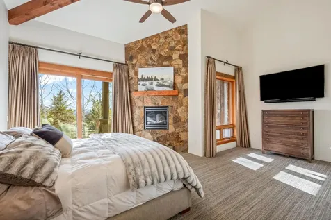 14850 SW Hat Rock Loop SW Powell Butte OR 97753