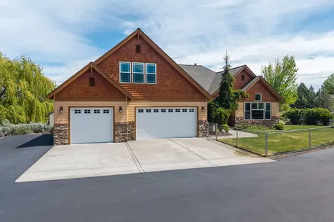 2310 SE Bitterbrush Drive Madras OR 97741
