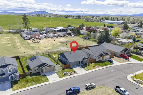606 Patriot Drive Metolius OR 97741