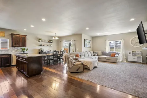 606 Patriot Drive Metolius OR 97741