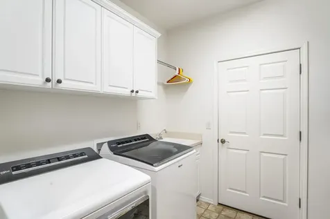 900 Victoria Falls Drive Redmond OR 97756