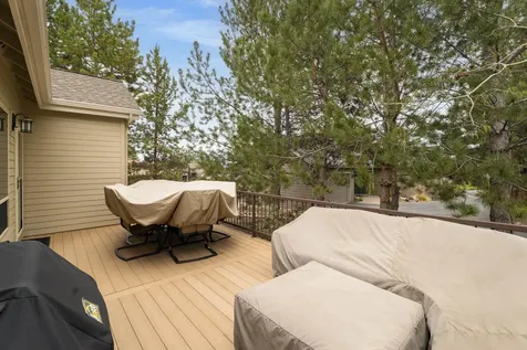 900 Victoria Falls Drive Redmond OR 97756