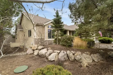 900 Victoria Falls Drive Redmond OR 97756