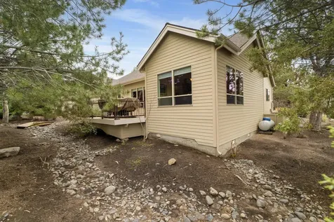 900 Victoria Falls Drive Redmond OR 97756