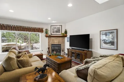 900 Victoria Falls Drive Redmond OR 97756