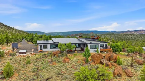 10702 SE Wicasa Lane Prineville OR 97754