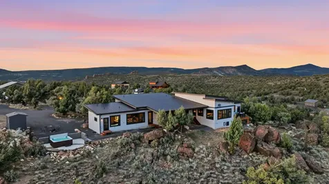 10702 SE Wicasa Lane Prineville OR 97754