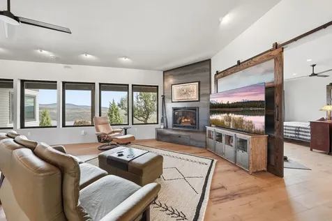10702 SE Wicasa Lane Prineville OR 97754