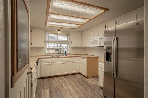 8022 Brie Terrace White City OR 97503