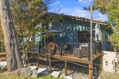 1240 Vista Way Klamath Falls OR 97601