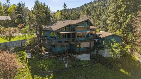 1240 Vista Way Klamath Falls OR 97601