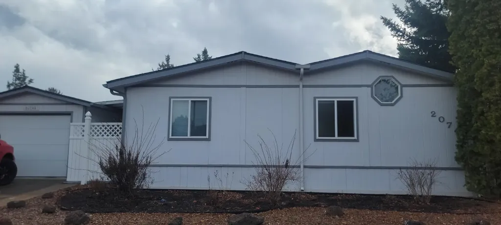20745 Valentine Street Bend OR 97701