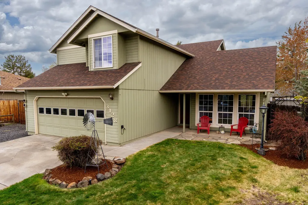 3128 NE Cromwell Court Bend OR 97701