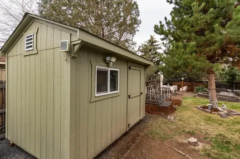 3128 NE Cromwell Court Bend OR 97701