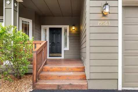 19563 Meadowbrook Drive Bend OR 97702