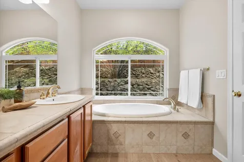 19563 Meadowbrook Drive Bend OR 97702