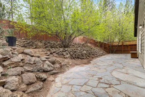 19563 Meadowbrook Drive Bend OR 97702