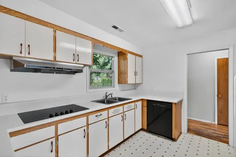 1984 Woodlawn Drive Medford OR 97504