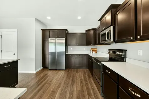 1723 Luxor Lane Medford OR 97504