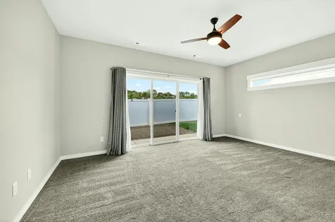 1723 Luxor Lane Medford OR 97504