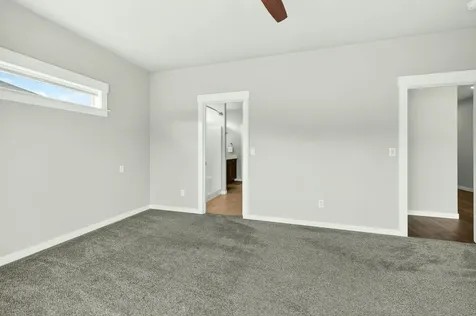 1723 Luxor Lane Medford OR 97504