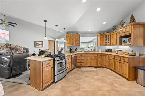 2340 Hillside Drive Central Point OR 97502