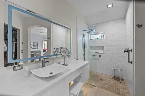 61578 Devils Lake Drive Bend OR 97702