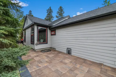 61578 Devils Lake Drive Bend OR 97702