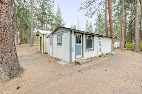 60236 Navajo Road Bend OR 97702