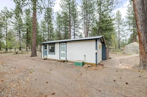 60236 Navajo Road Bend OR 97702