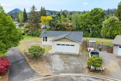 1840 Conestoga Drive Grants Pass OR 97527