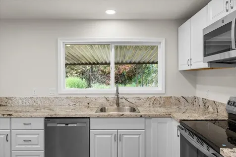 1840 Conestoga Drive Grants Pass OR 97527