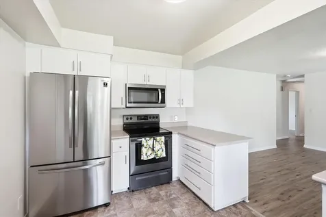 689 S Modoc Avenue Medford OR 97504
