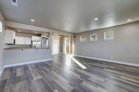1525 SW 31st Street Redmond OR 97756