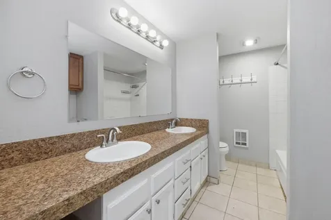 3659 W 18th Avenue Eugene OR 97402