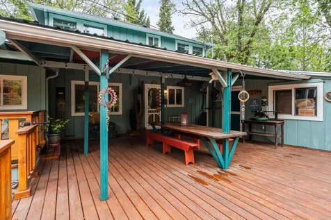 7771 Monument Drive Grants Pass OR 97526