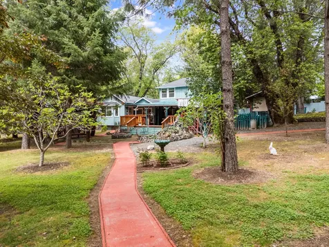 7771 Monument Drive Grants Pass OR 97526
